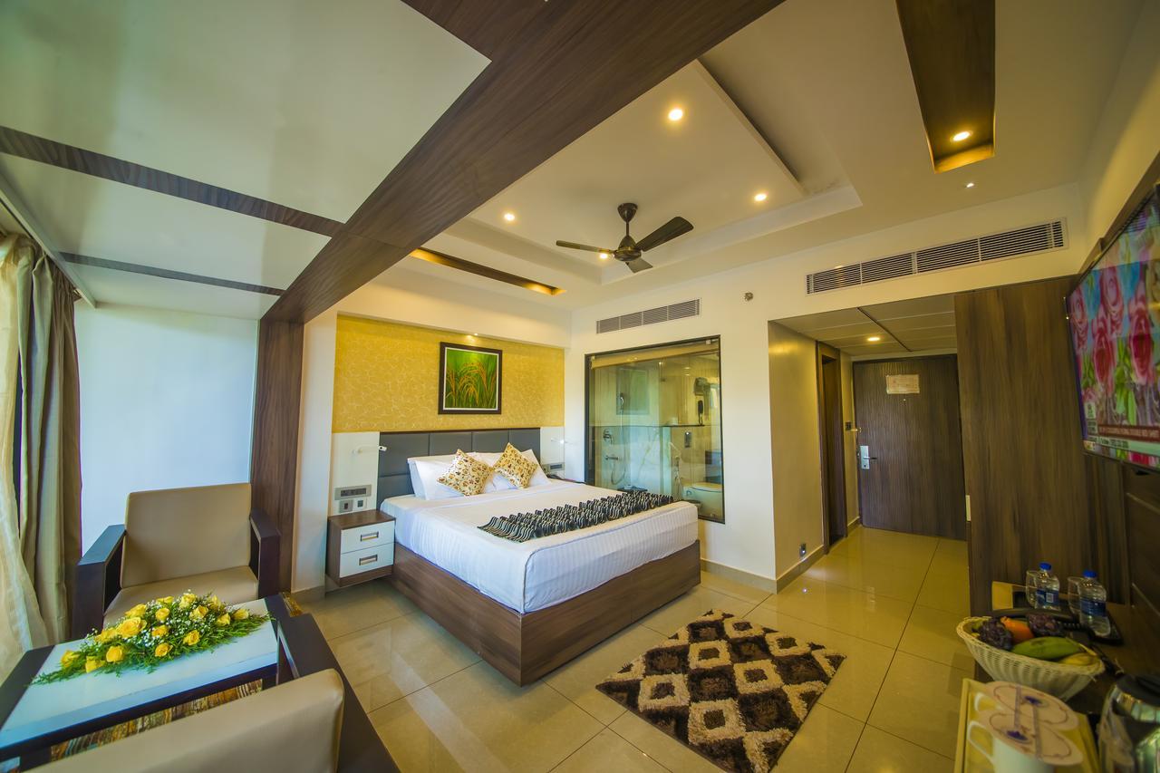 The Renai Cochin Hotel Kochi Exterior foto