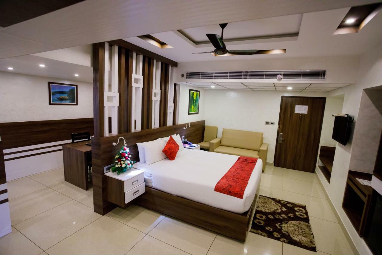 The Renai Cochin Hotel Kochi Exterior foto