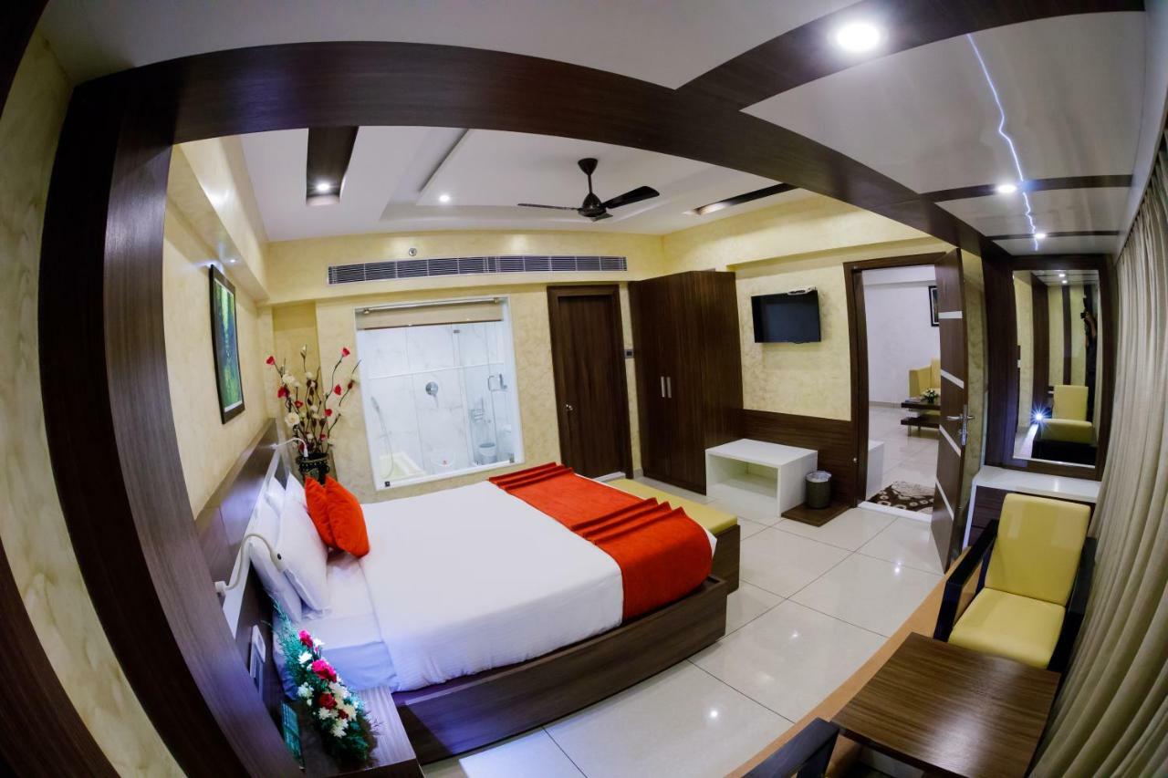 The Renai Cochin Hotel Kochi Exterior foto